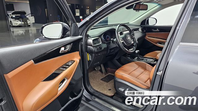 Kia Sorento 2019 — photo 11