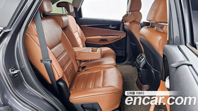 Kia Sorento 2019 — photo 12