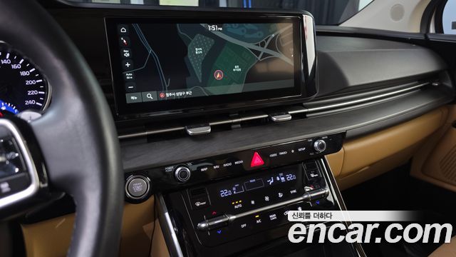 Kia Canival 2021 — photo 12