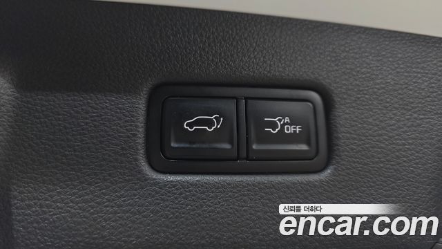 Kia Canival 2021 — photo 18