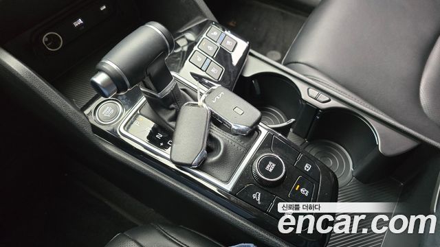 Kia Sportage 2022 — photo 9