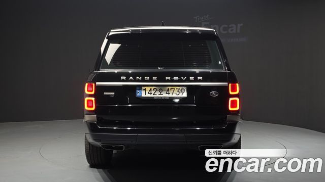 Land Rover Range Rover 2021 — photo 4