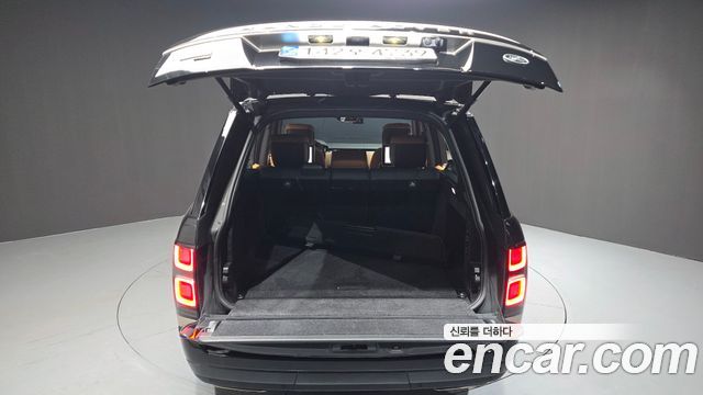Land Rover Range Rover 2021 — photo 20