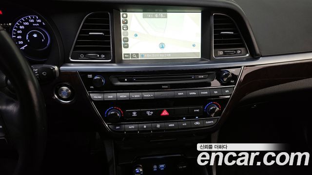 Hyundai Aslan 2015 — photo 14