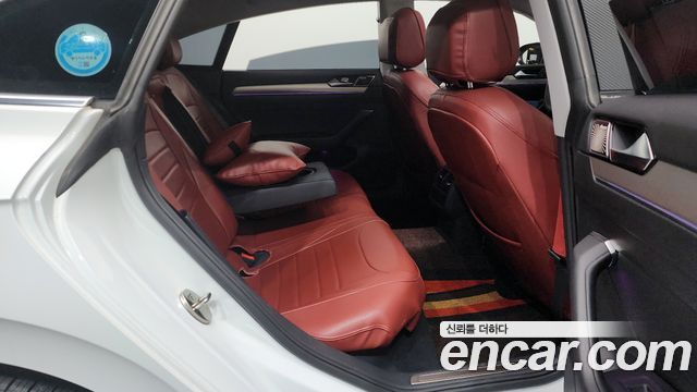 Volkswagen Arteon 2019 — photo 12