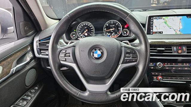 BMW X6 2018 — photo 13