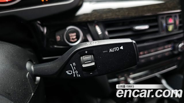 BMW X6 2018 — photo 16