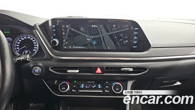 Hyundai Sonata 2020 — photo 15