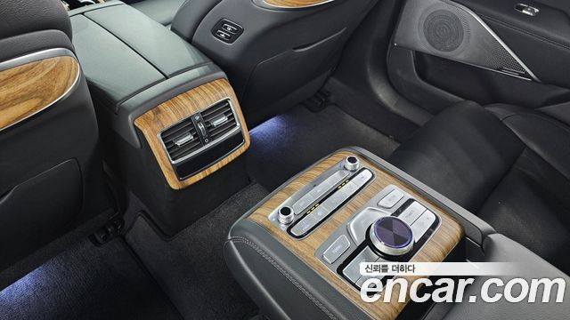 Kia K9 2023 — photo 19