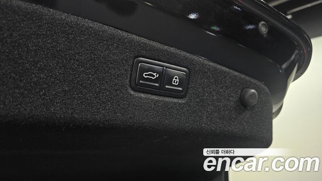 Kia K9 2023 — photo 20