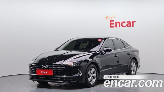 Hyundai Sonata 2022 — photo 1