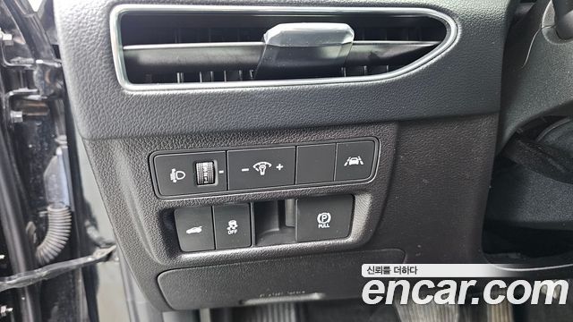 Hyundai Sonata 2022 — photo 17