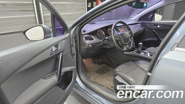 Peugeot 508 2014 — photo 11