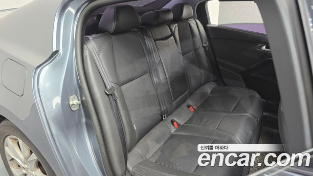 Peugeot 508 2014 — photo 12