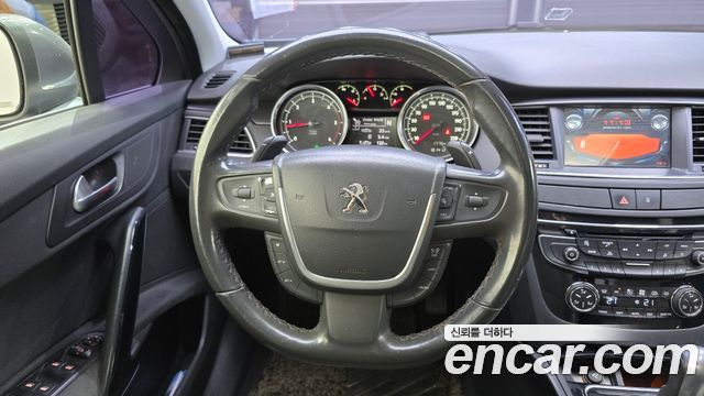 Peugeot 508 2014 — photo 14