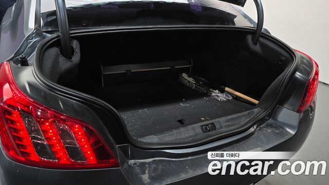 Peugeot 508 2014 — photo 20