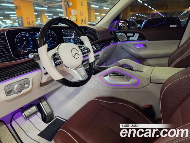 Mercedes-Benz GLS-Class 2023 — photo 10