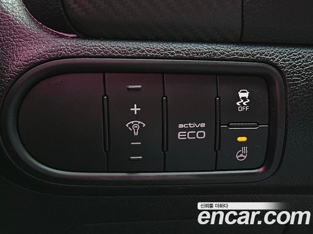 Kia K3 2015 — photo 13