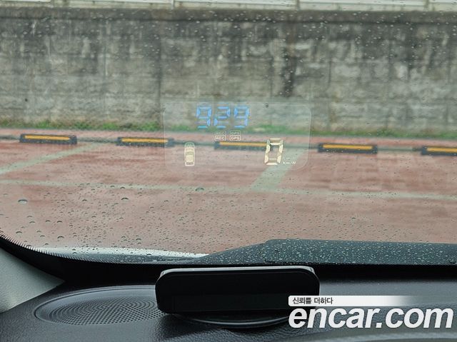 Kia K3 2015 — photo 16