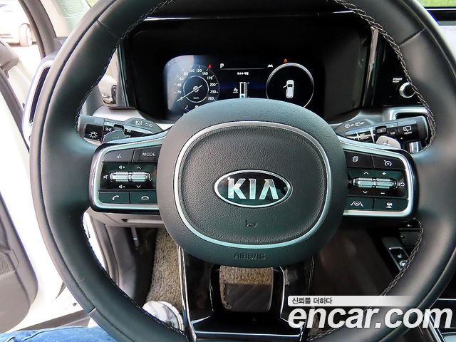 Kia Sorento 2021 — photo 8