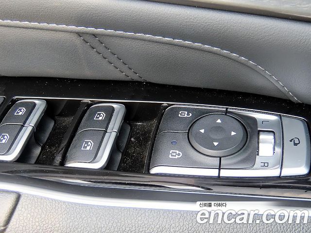 Kia Sorento 2021 — photo 12