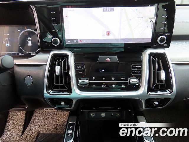 Kia Sorento 2021 — photo 14