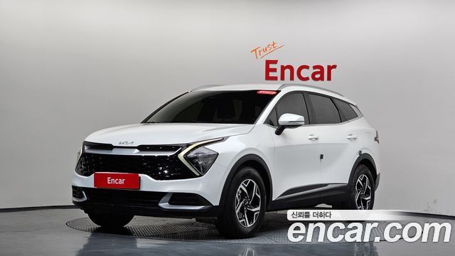 Kia Sportage 2023 — photo 1