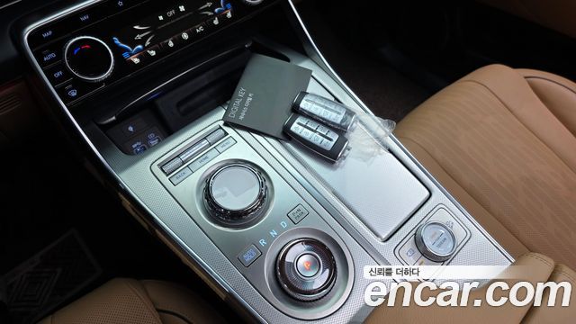 Genesis GV80 2023 — photo 9