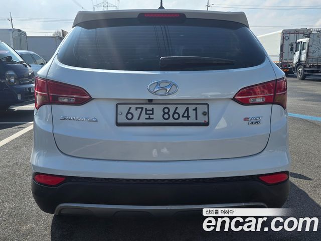 Hyundai Santafe 2014 — photo 7