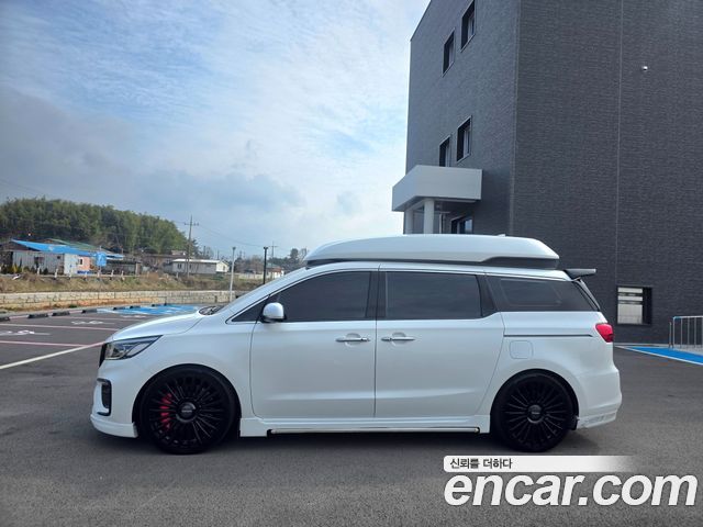 Kia Canival 2019 — photo 5