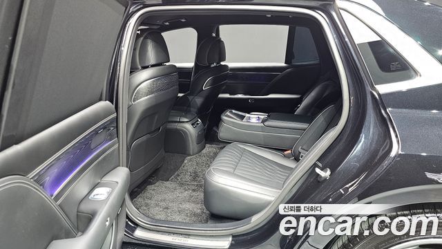 Genesis G90 2022 — photo 12
