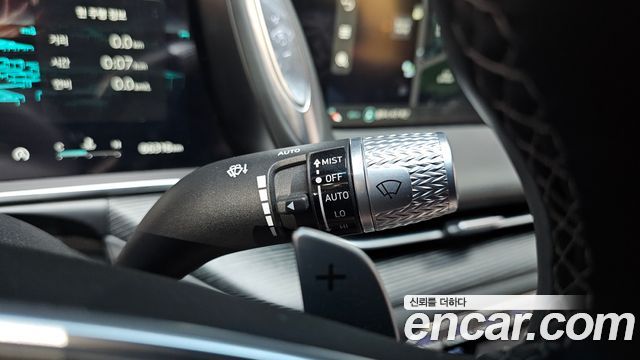 Genesis G90 2022 — photo 18