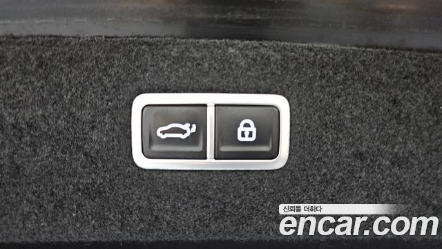 Genesis G90 2022 — photo 20