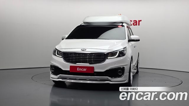 Kia Canival 2018 — photo 3