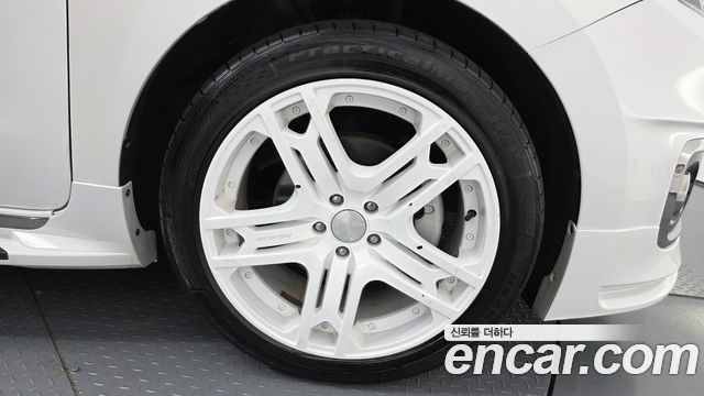 Kia Canival 2018 — photo 5