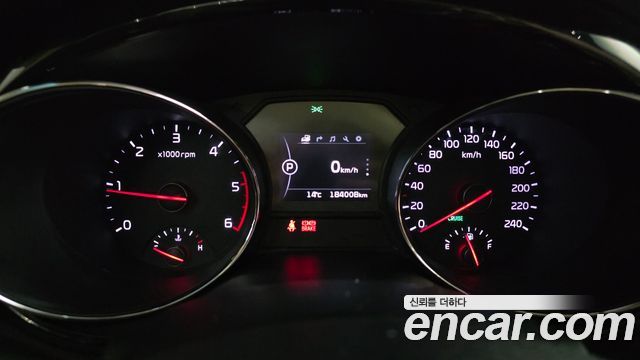 Kia Canival 2018 — photo 8