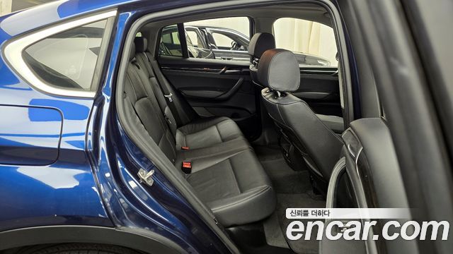 BMW X4 2016 — photo 12
