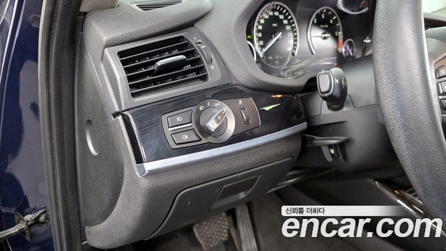 BMW X4 2016 — photo 16