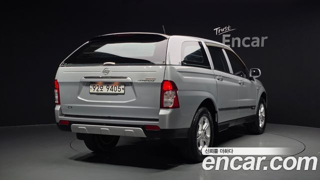 KG Mobility KORANDO 2013 — photo 2