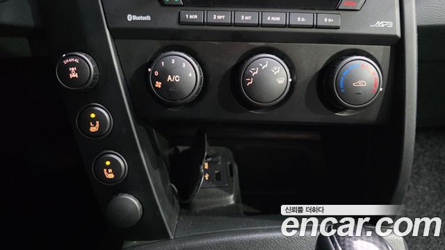 KG Mobility KORANDO 2013 — photo 16