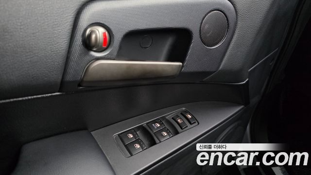 KG Mobility KORANDO 2013 — photo 17