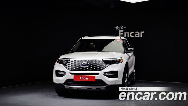 Ford Explorer 2022 — photo 3