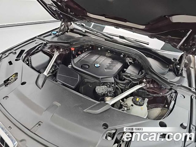 BMW Gran Turismo 2020 — photo 5