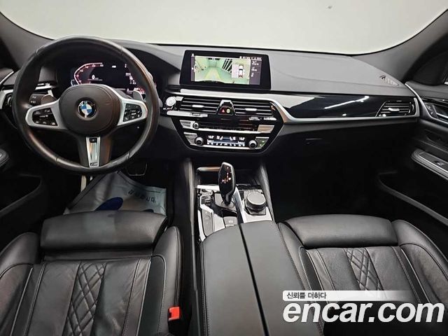 BMW Gran Turismo 2020 — photo 7