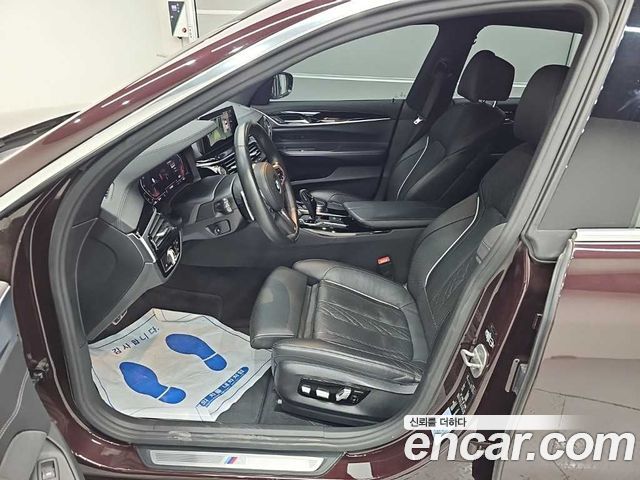 BMW Gran Turismo 2020 — photo 11