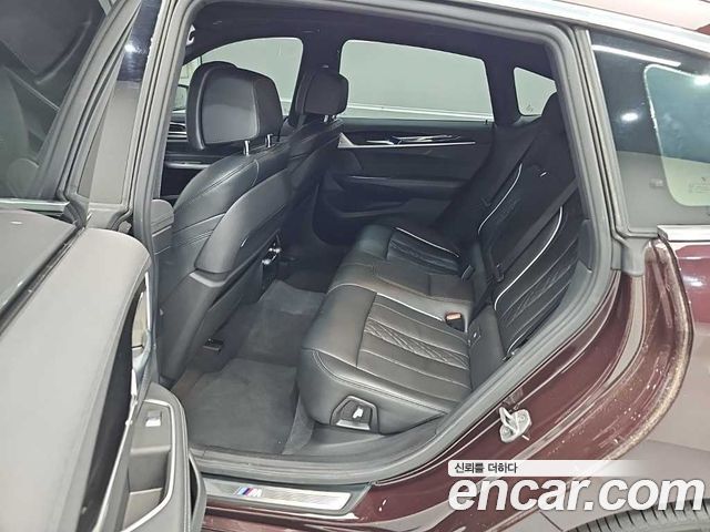 BMW Gran Turismo 2020 — photo 12