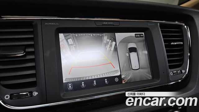 Kia Canival 2019 — photo 15