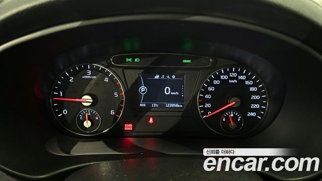 Kia Sorento 2016 — photo 8