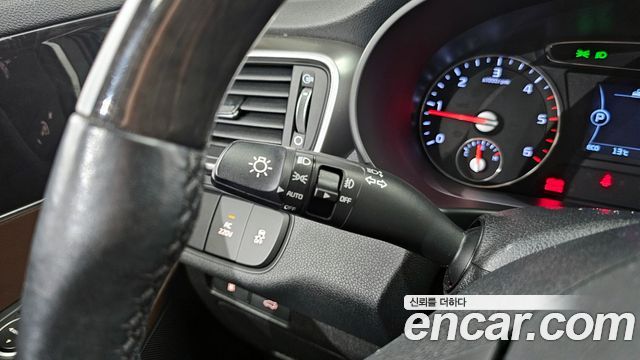 Kia Sorento 2016 — photo 16