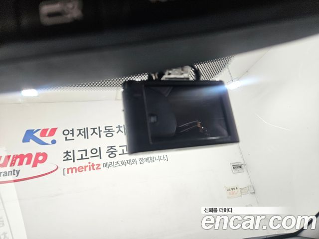 Hyundai AVANTE 2018 — photo 13